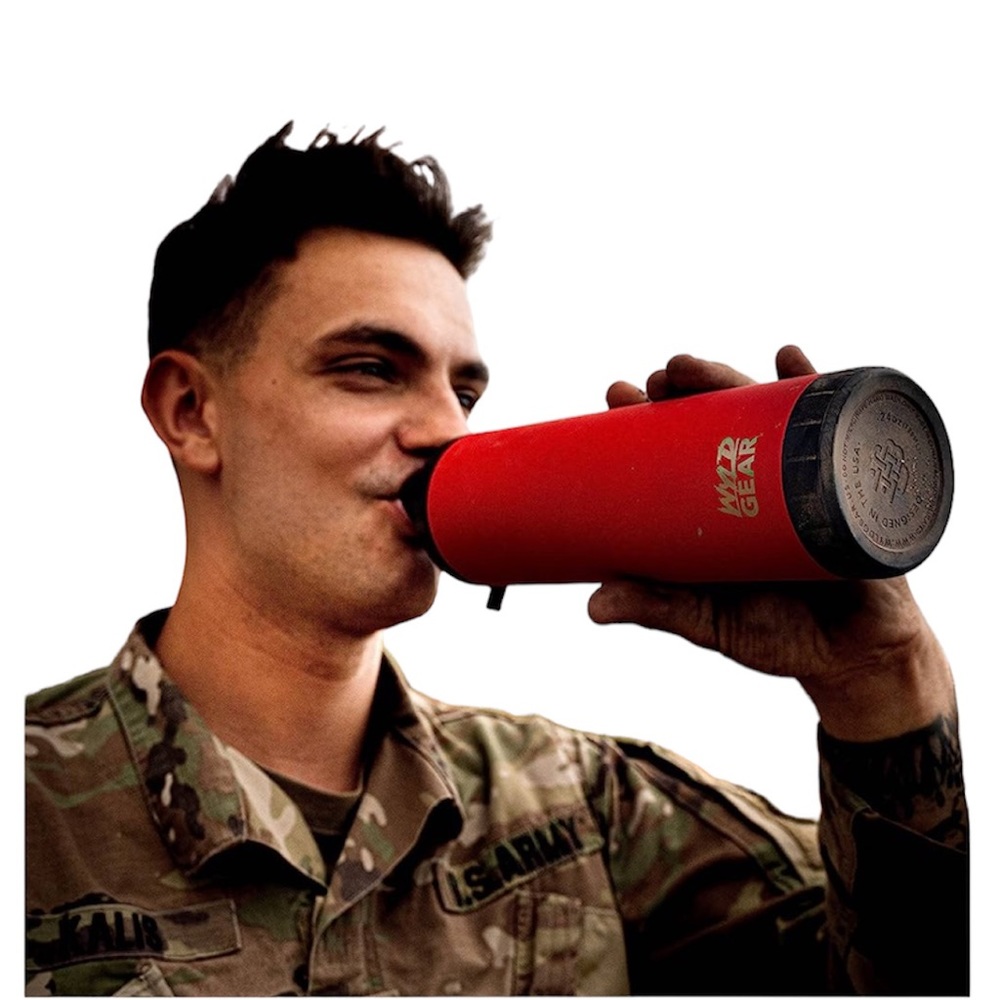 Wyld Gear 24OZ Insulated Stainless Steel water bottle ♥️♣️♠️♦️